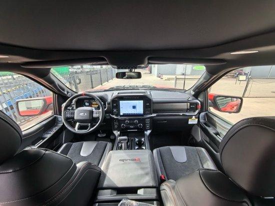 天博：福特F150猛禽R52T港口现车国六B(图3)