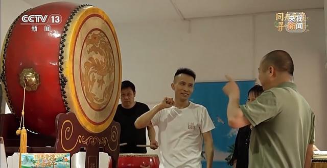 “有多大能力我就使多大劲 把中国鼓传到国外去”(图10)