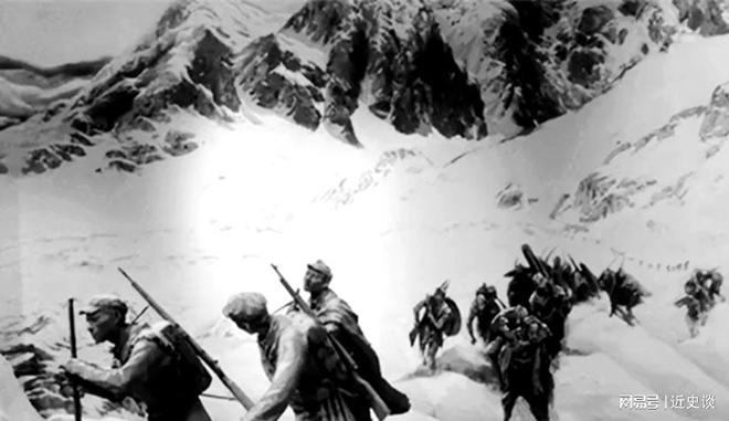 76年老农触摸博物馆文物遭呵斥老农当场痛哭：它是我背到延安的(图3)