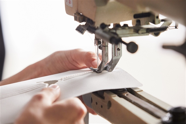 喜讯！重磅签约6000万！这地皮革企业斩获新单！“牛皮之乡”开辟新赛道年收稳超3